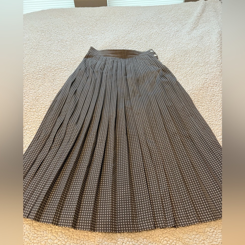 Chic Black and White Checkered A-Line Skirt